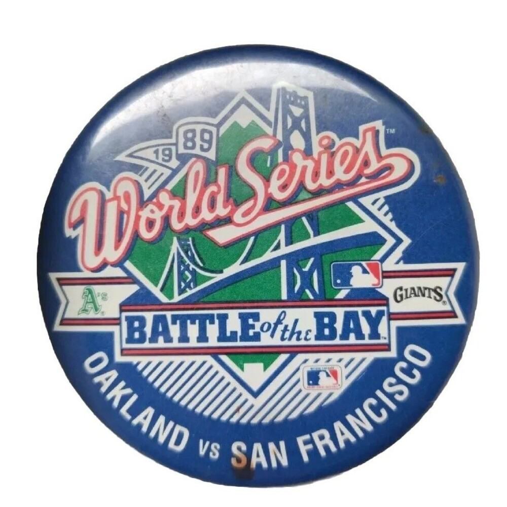 MLB 1989 World Series Oakland / San Francisco Pin back Button Battle Of The Bay